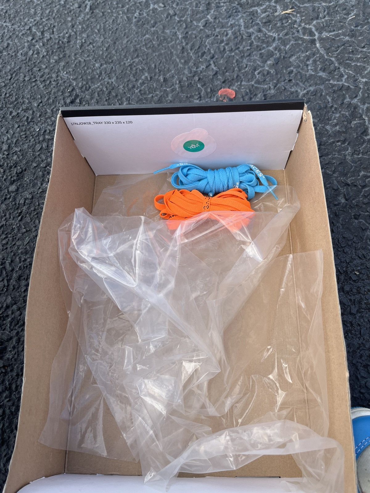 Jordan Brand × Off-White Jordan 1 off white unc Size US 10.5 / EU 43-44 - 6 Thumbnail