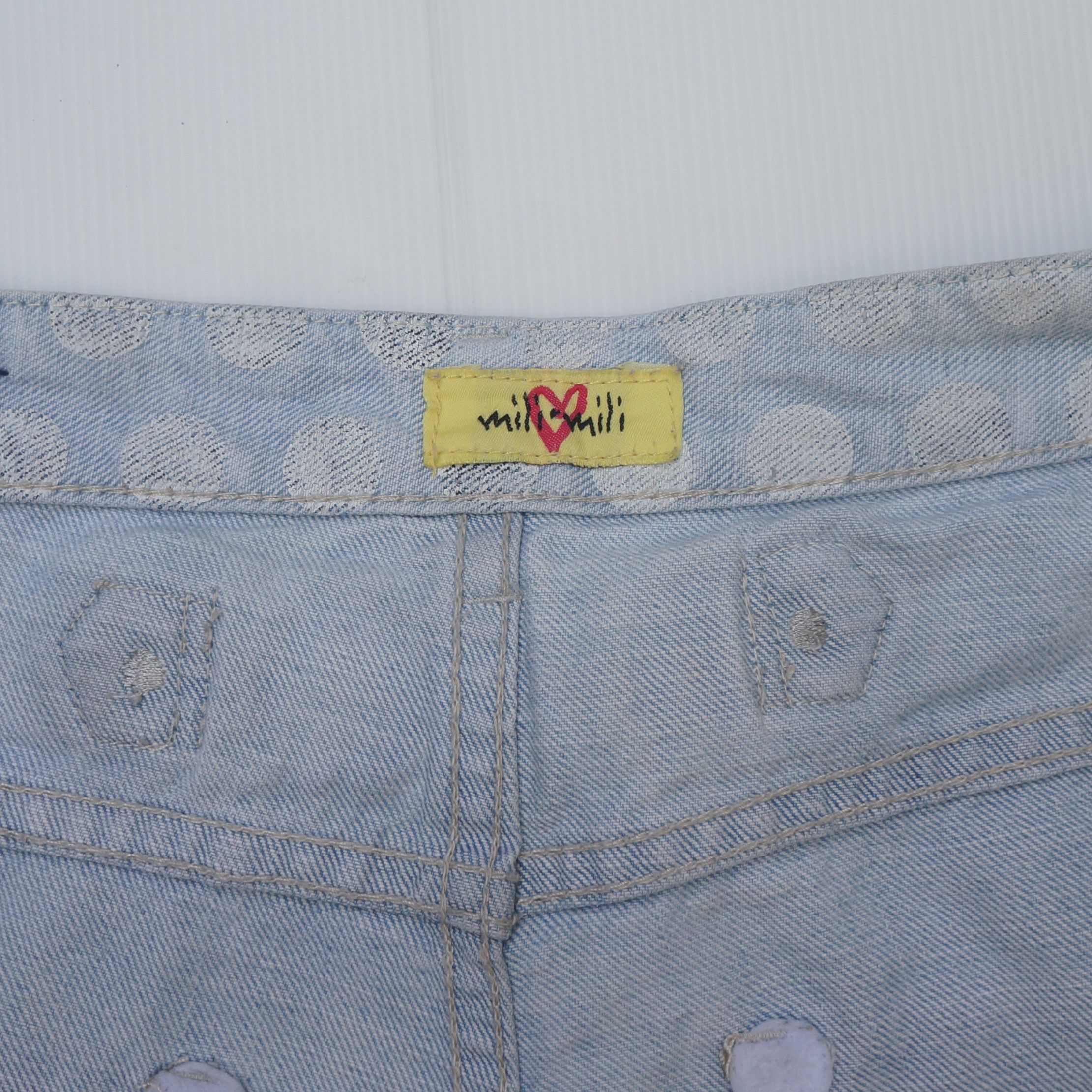 Japanese Brand MILI MILI Ripped And Paint Splattered With Cinch Back Jeans Size 27" / US 4 / IT 40 - 7 Thumbnail