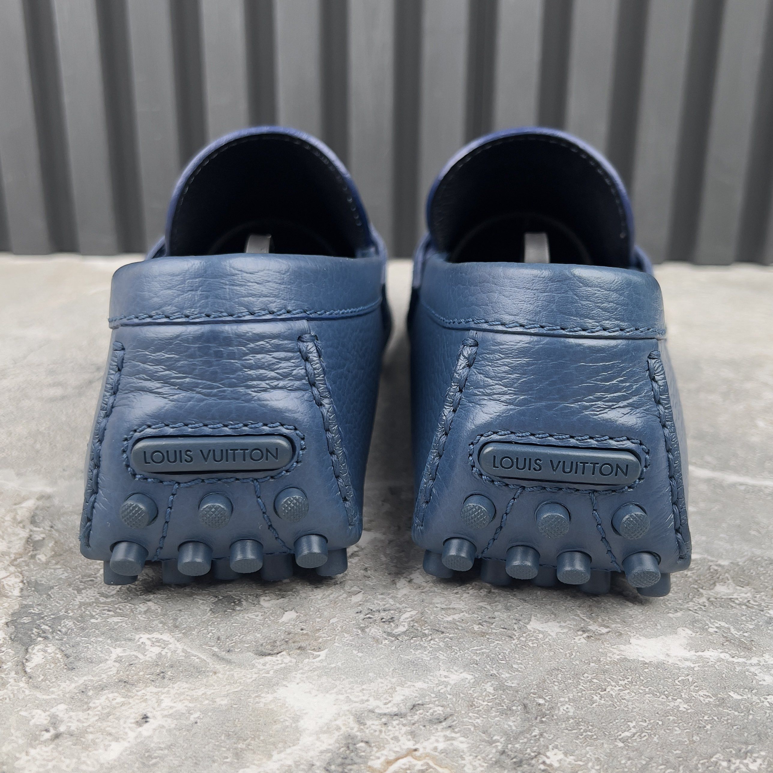 Louis Vuitton Hockenheim Moccasins Blue Grained Leather Size US 9.5 / EU 42-43 - 8 Thumbnail