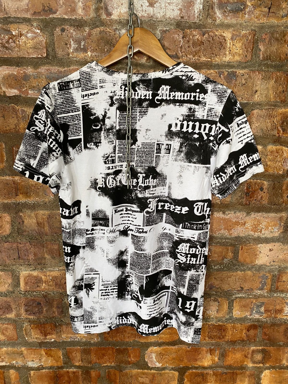 In The Attic Iconic Punk and Gothic Newspaper print tee Size US S / EU 44-46 / 1 - 13 Thumbnail