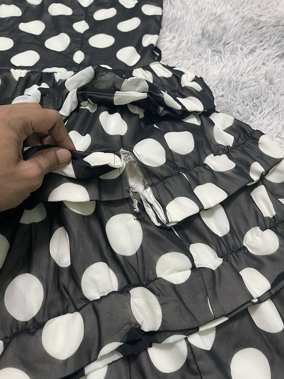 Comme des Garcons SS2010 COMME DES GARCONS GOWN POLKA RARE DISTRESSED DESIGN Size S / US 4 / IT 40 - 9 Thumbnail