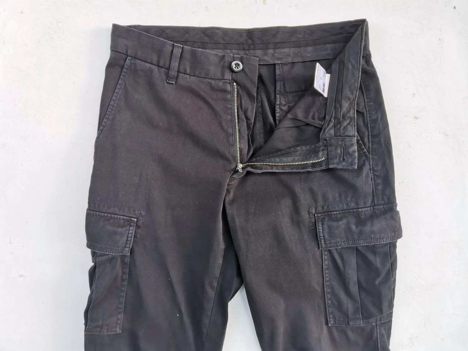 Japanese Brand × Uniqlo Rare!!! Uniqlo Tactical Cargo Multipocket Pants Size US 31 - 7 Thumbnail
