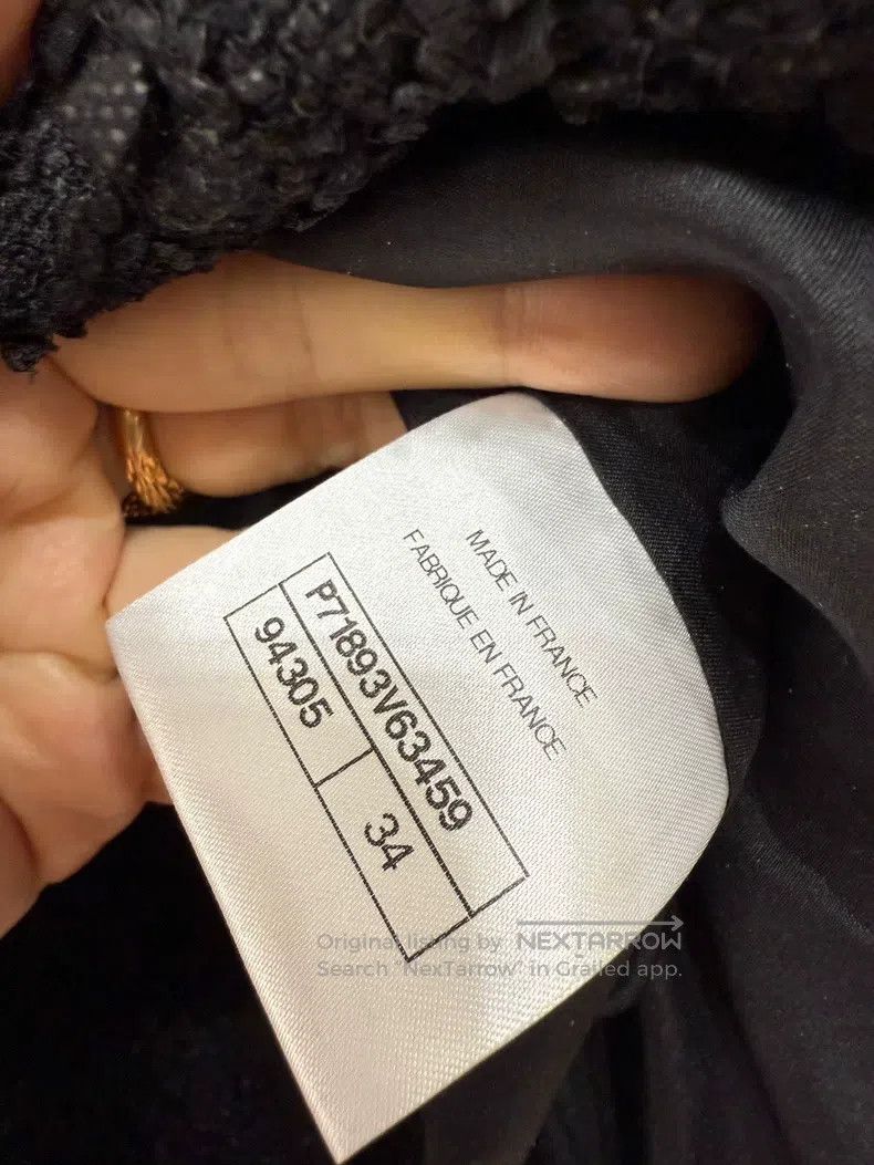 Chanel Chanel 22C tweed versatile black skirt Size 42" / US 20 - 6 Thumbnail
