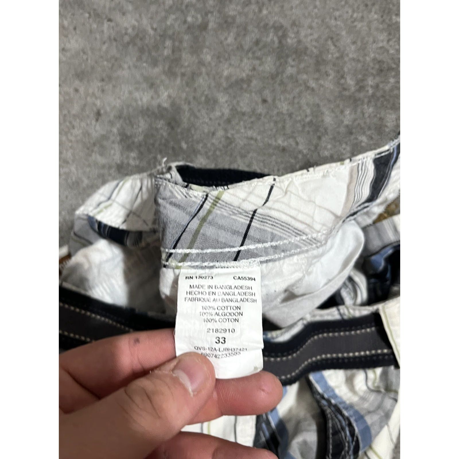 Lee Lee Cargo shorts Men 33 x 11 White Blue Plaid Belted Cargo Solid Cotton Multi Color Casual 90s American Army Beach Outdoor Mens Size US 33 - 4 Thumbnail