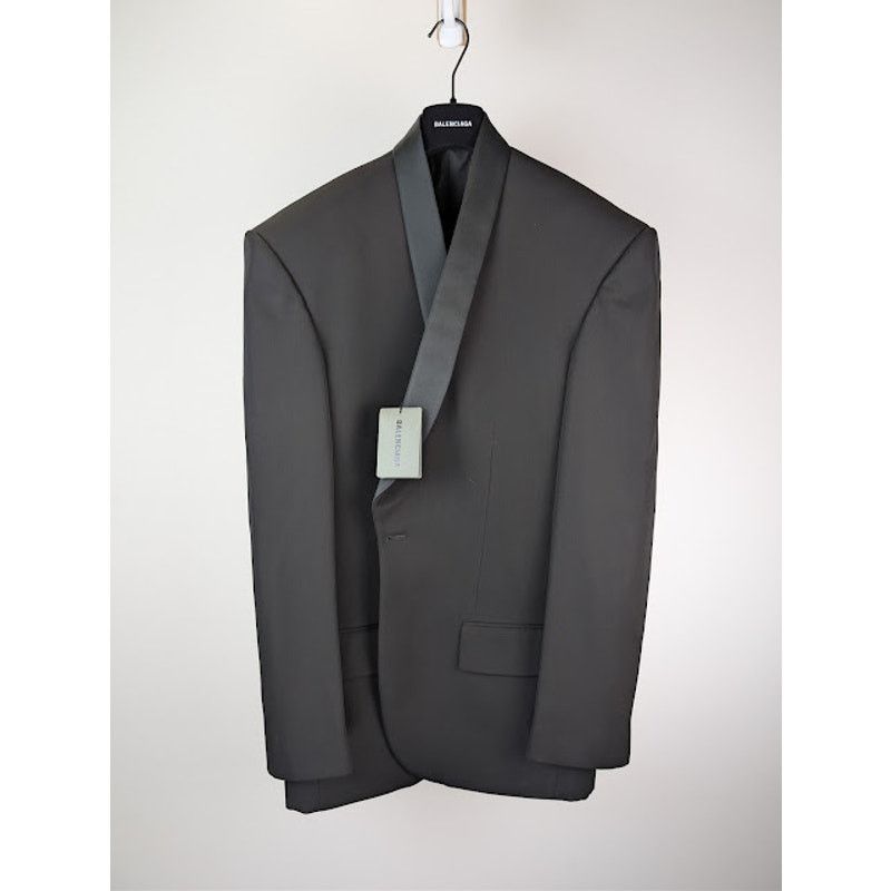 Balenciaga o1rshd1 Oversized Tuxedo Jacket in Black Wool Barathea Size US XXS / EU 40 - 2 Thumbnail
