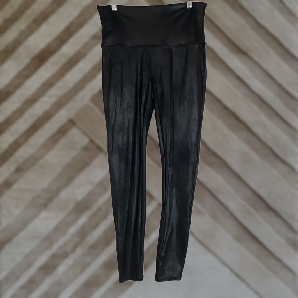 Spanx SPANX Womens XL Black Faux Leather Pull-On Leggings Pants Size 40" / US 18 - 1 Thumbnail