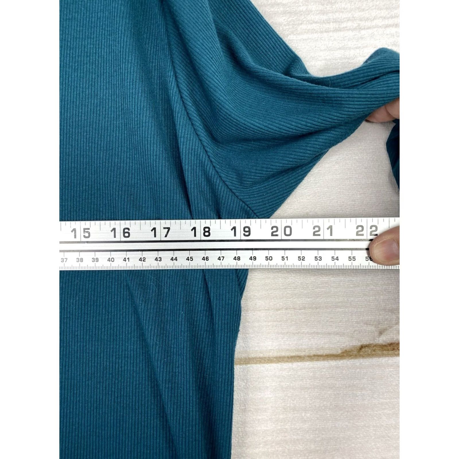 Vintage Isabel Maternity By Ingrid & Isabel Dress 2XL Green 3/4 Sleeve Side Ruching V-Neck Shirt Dress Womens Size XXL / US 16-18 / IT 52-54 - 3 Thumbnail