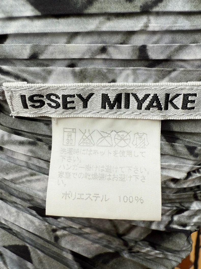 Issey Miyake Issey Miyake size:3 Main line wood grain printed stepped p Size L / US 10 / IT 46 - 7 Thumbnail