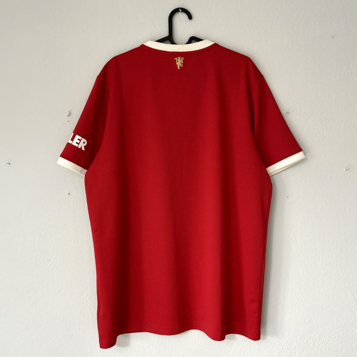 Adidas 2021 2022 Manchester United Adidas Home Kit Soccer Jersey MU Size US M / EU 48-50 / 2 - 4 Thumbnail
