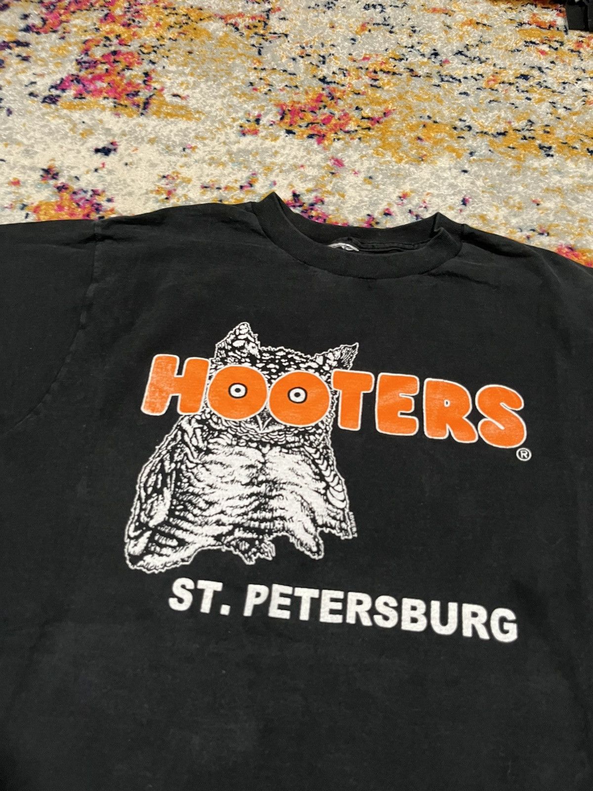 Vintage Vintage Hooters Shirt Medium Size US M / EU 48-50 / 2 - 1 Thumbnail