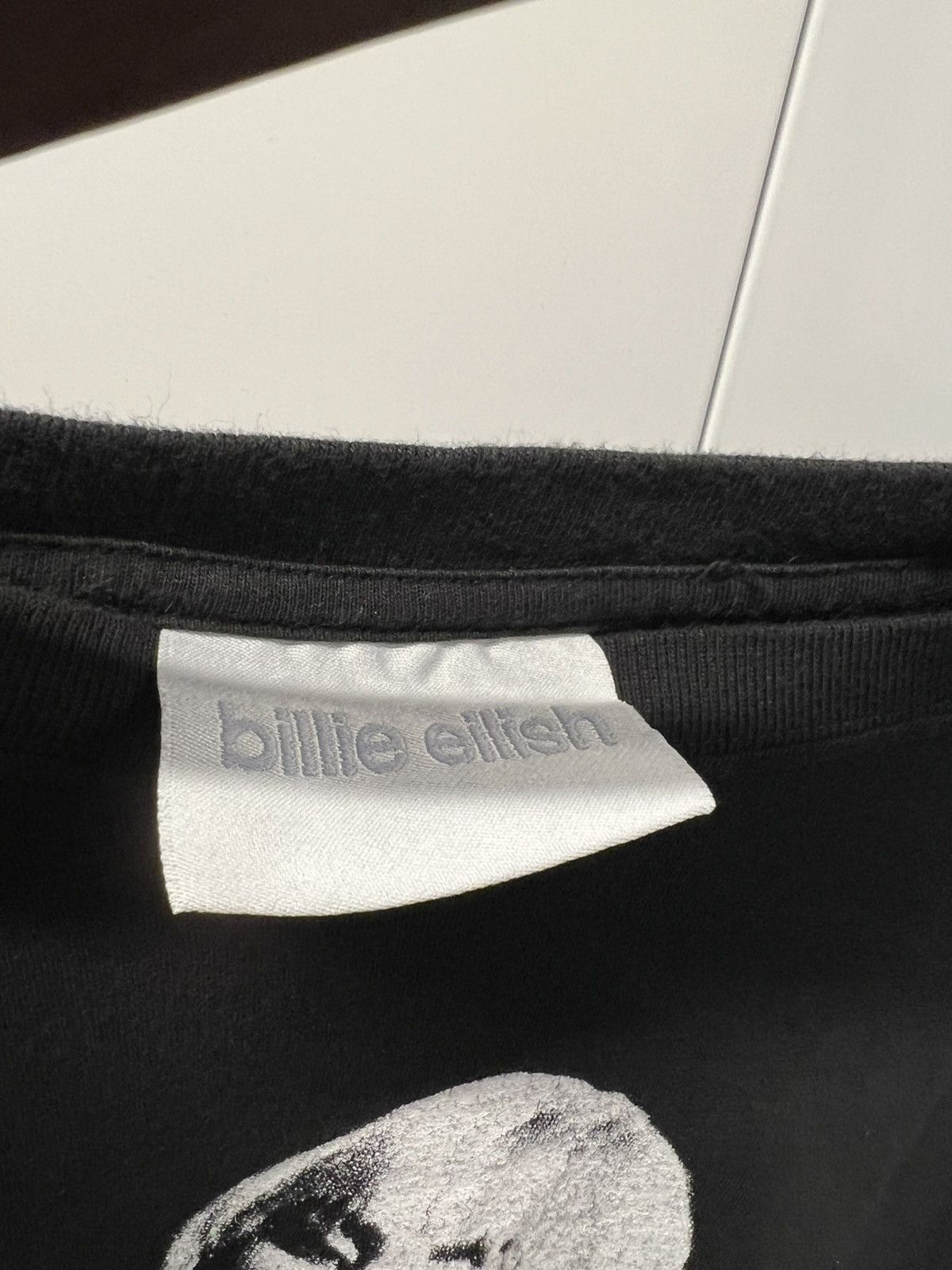 Vintage 2022 Billie Eilish Happier Than Ever World Tour Music Shirt Size US XL / EU 56 / 4 - 5 Thumbnail