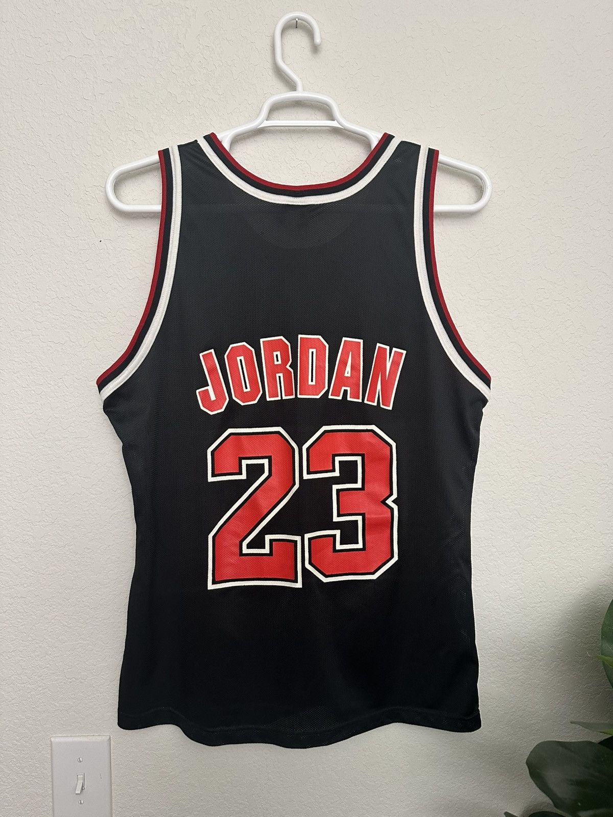 Champion × NBA × Vintage VINTAGE 90S CHICAGO BULLS CHAMPION JERSEY MICHAEL JORDAN 44 Size US L / EU 52-54 / 3 - 4 Thumbnail