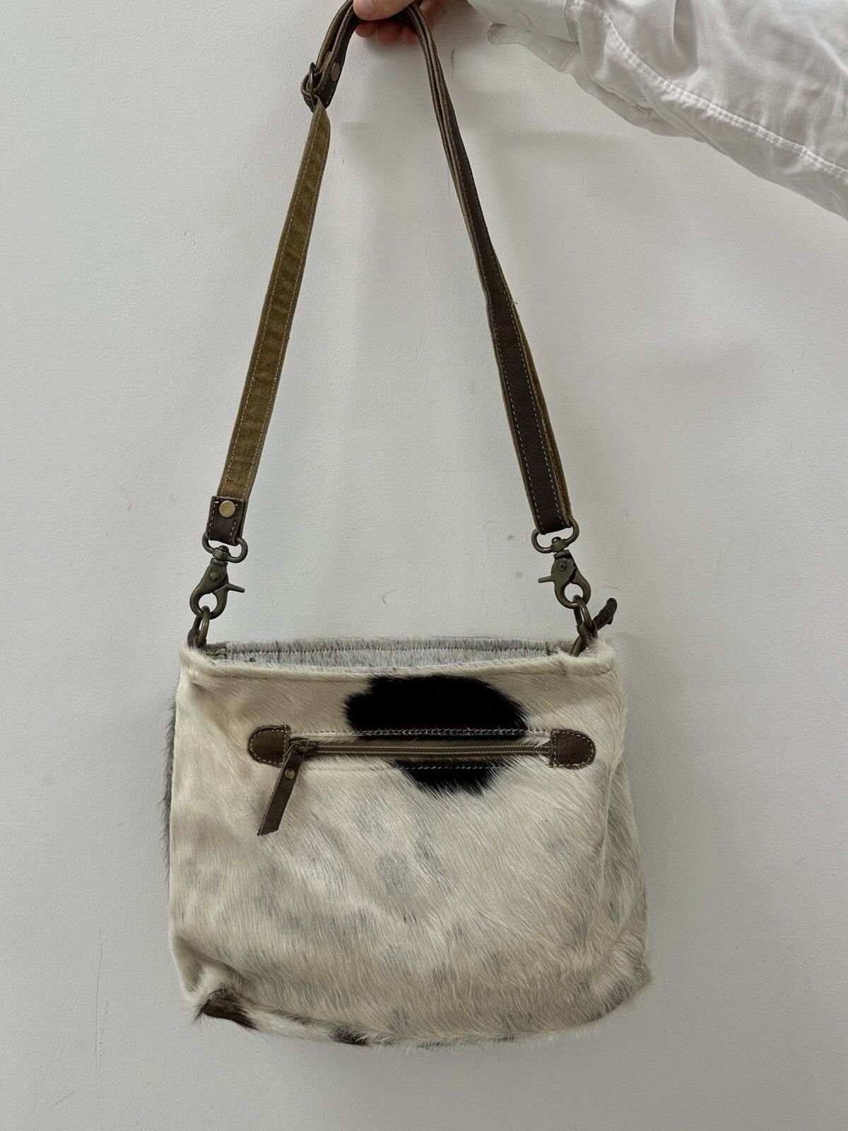 Handmade Hand Made Leather Bag Hair Fur Swag y2k Size ONE SIZE - 6 Thumbnail