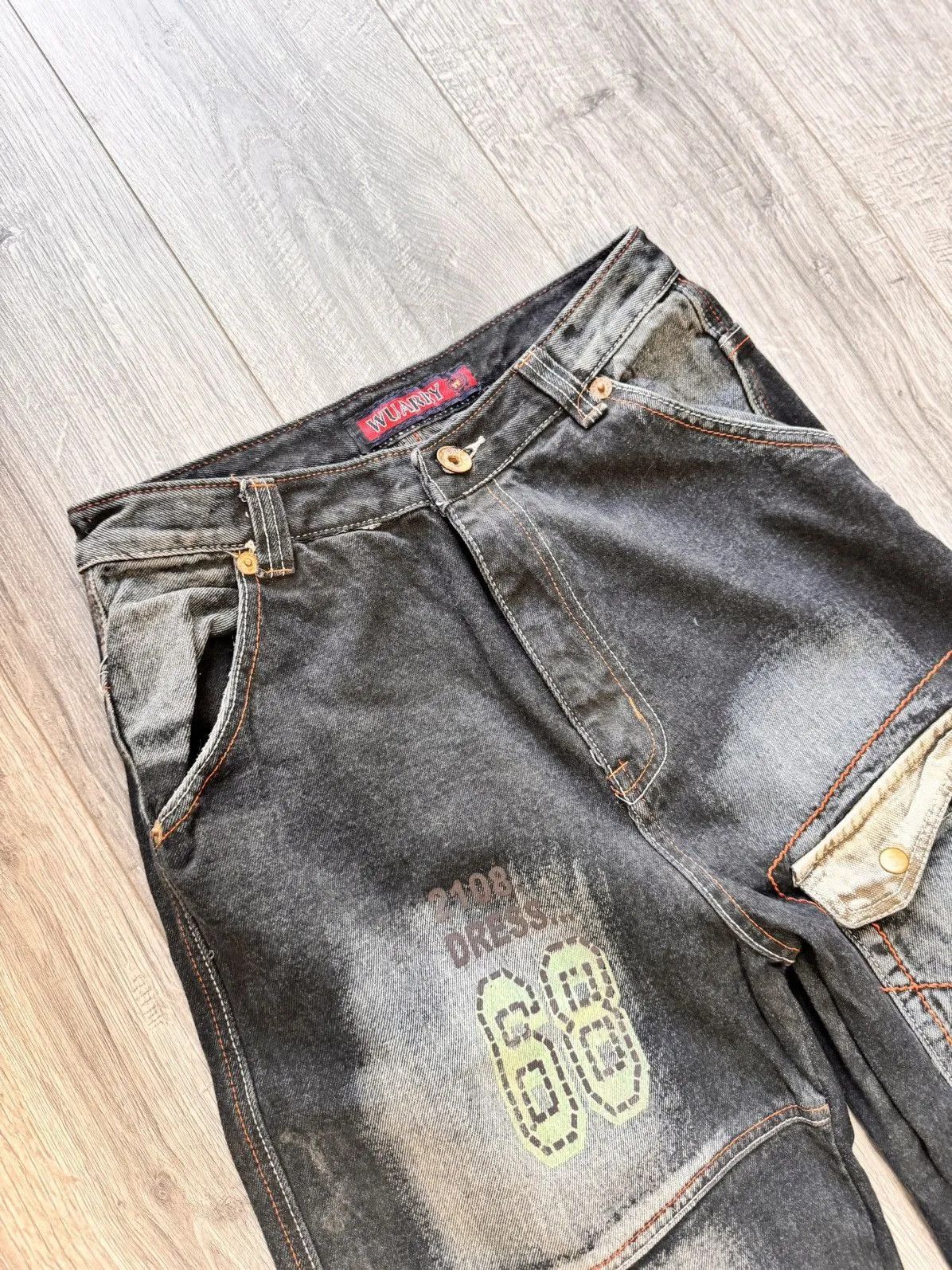 Ed Hardy VINTAGE Y2K RAW BLUE BAGGY CYBER WING DENIM SEQUIN JEANS 36 Size US 31 - 7 Thumbnail