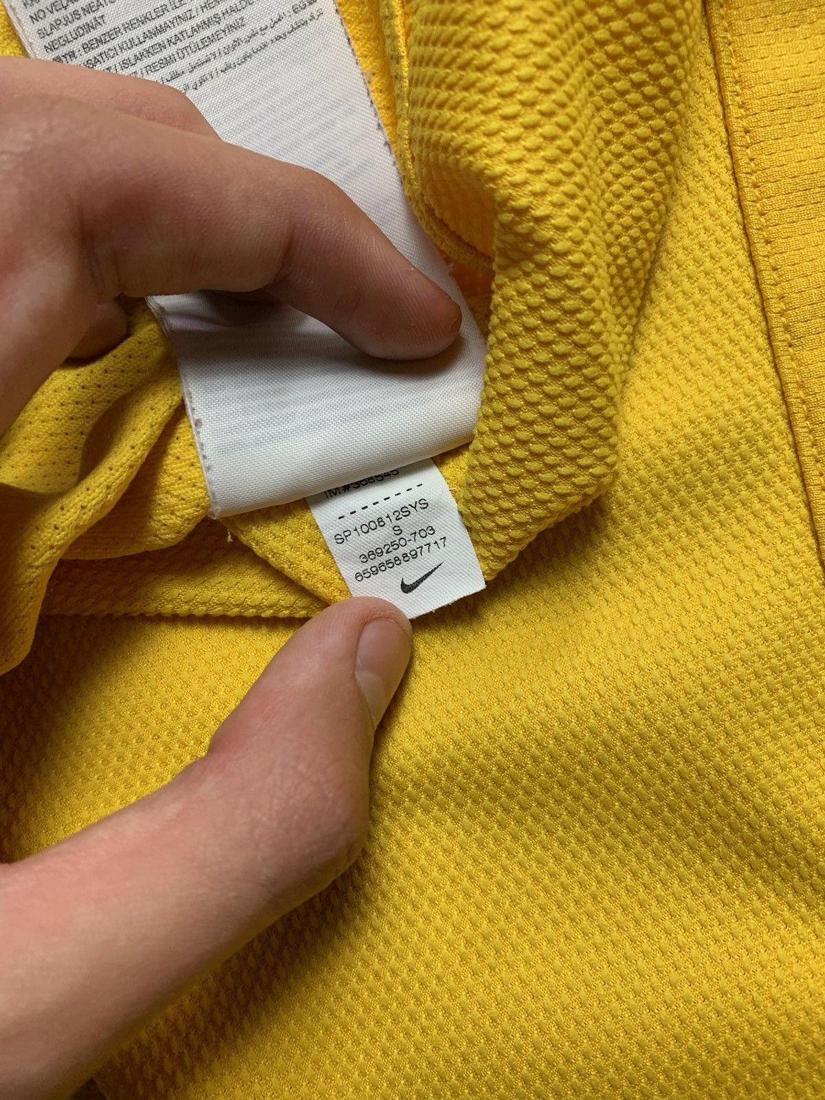 Nike × Vintage Vintage Nike Brasil soccer jersey size S Brazil yellow Size US S / EU 44-46 / 1 - 7 Thumbnail