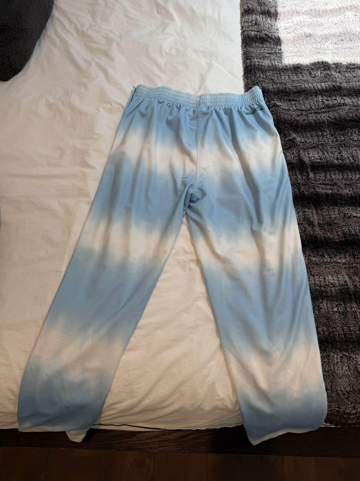 Fred Segal Fred Segal x Mitchell & Ness Cloud Joggers Size US 33 - 7 Thumbnail