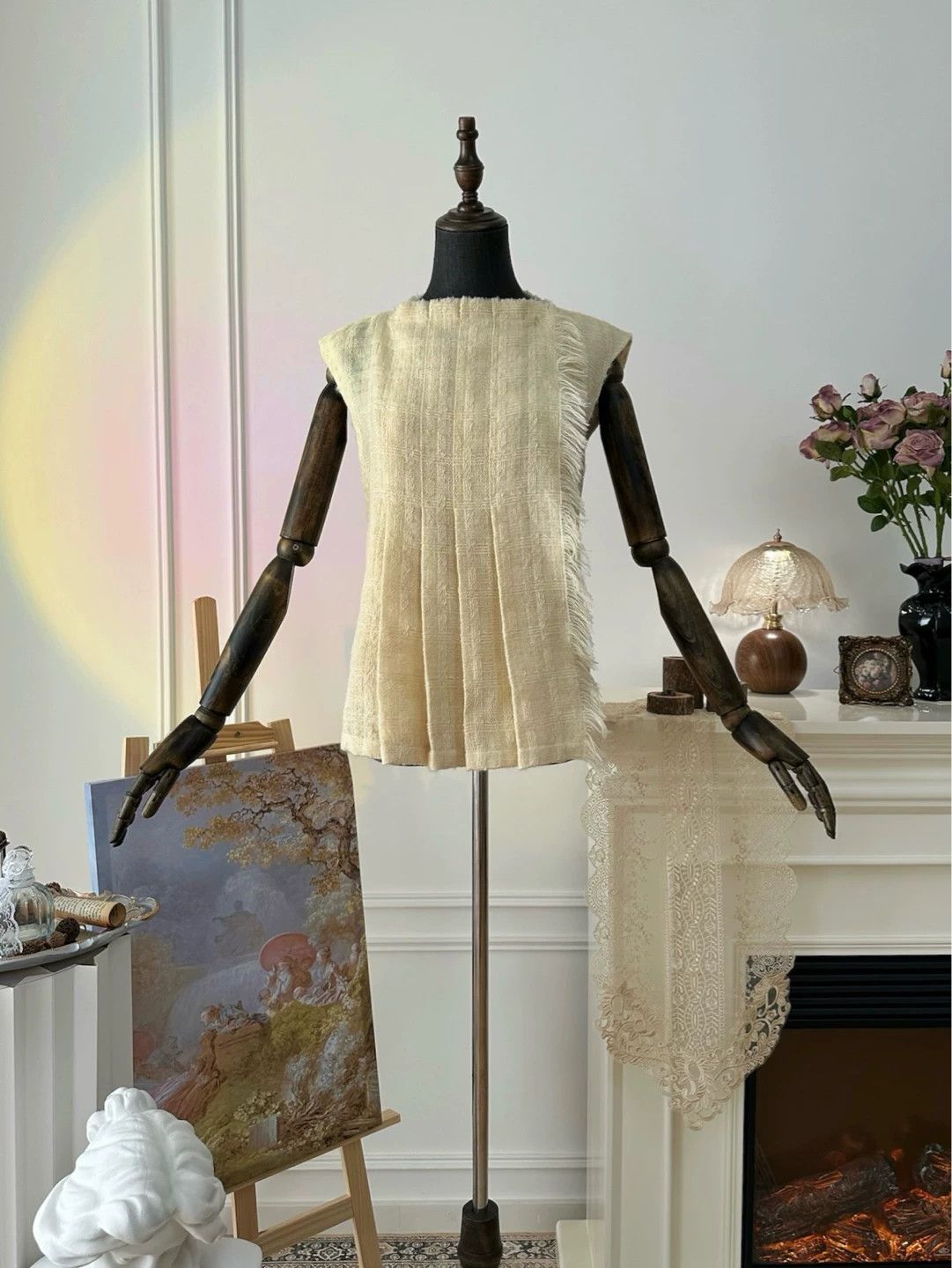 Chanel Chanel Women's Cream Tweed Wool Silk Fringe Vest Size S / US 4 / IT 40 - 2 Thumbnail