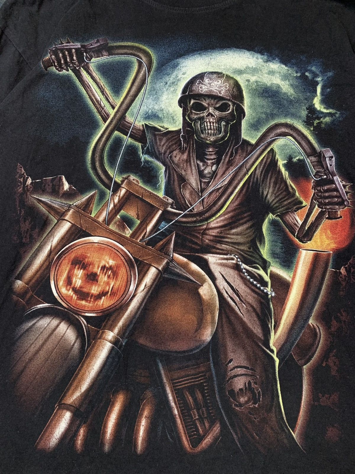 Vintage Vintage Alloverprint Skeleton Art Tshirt Tee Skulls Motor Size US L / EU 52-54 / 3 - 5 Thumbnail