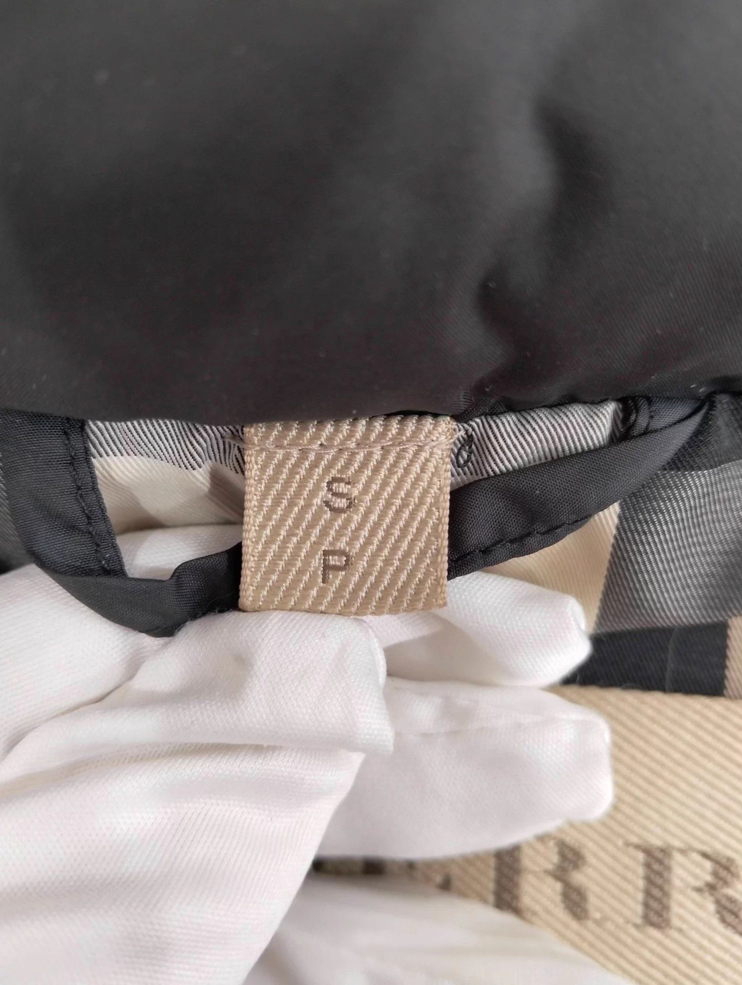 Burberry BURBERRY Jacket S Size S / US 4 / IT 40 - 4 Thumbnail