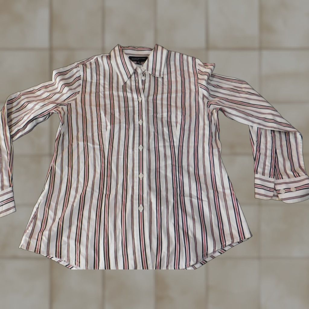 Jones New York Jones New York Button-Up Shirt White Striped Medium Women's Casual Classic Cotton Rayon Cap Sleeve Long Sleeve Regular Fit Shirt Size M / US 6-8 / IT 42-44 - 1 Thumbnail