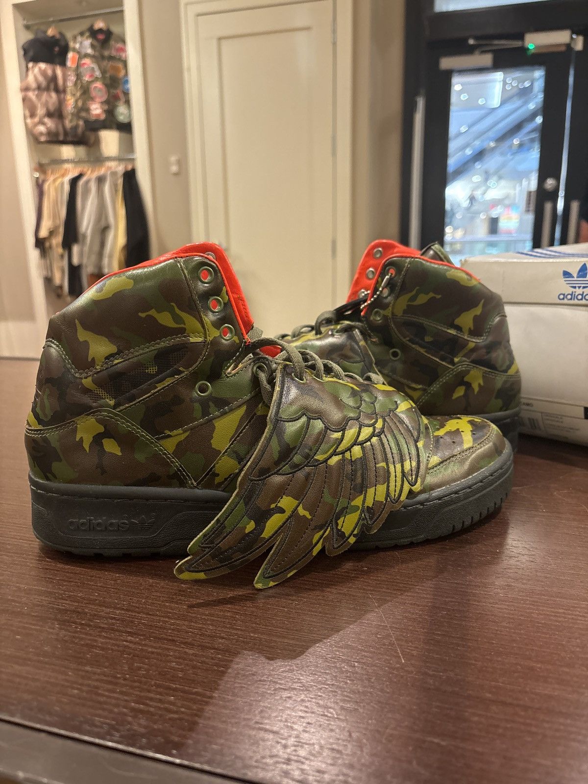 jeremy scott camo wings