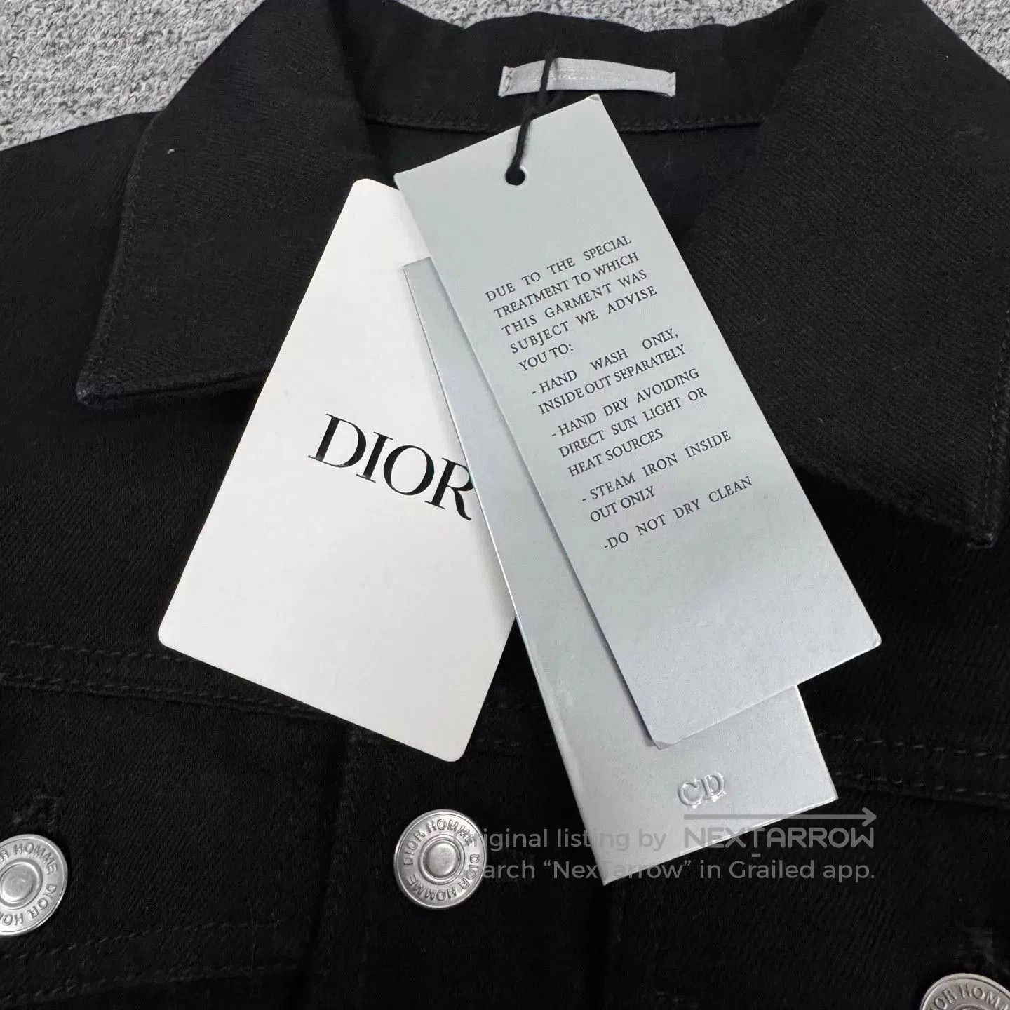 Dior Black Denim Jacket with Embroidered Sleeve - XS. Size US XS / EU 42 / 0 - 5 Thumbnail