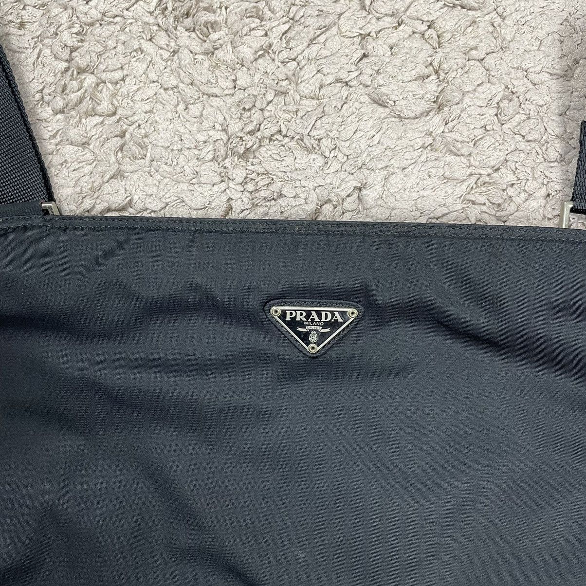 Prada × Vintage Vintage Prada Nylon Bag Size ONE SIZE - 3 Thumbnail