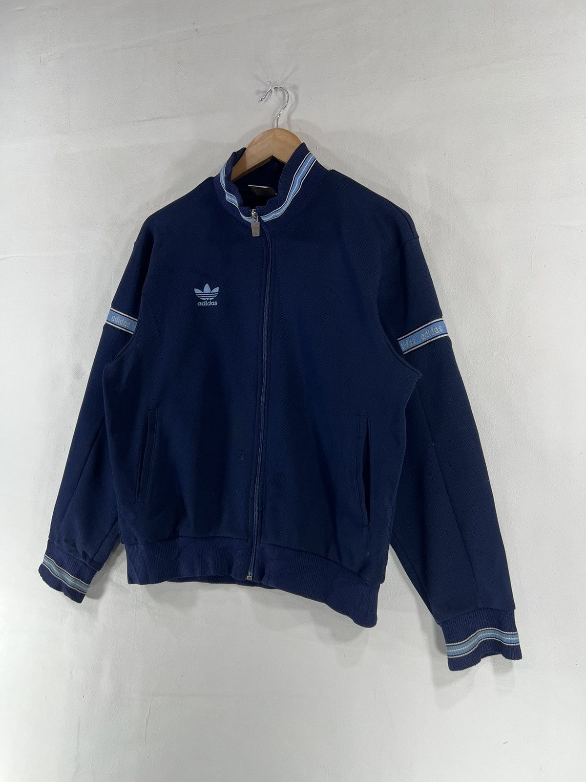 Adidas × Japanese Brand × Vintage Vintage 90's Adidas Tracktop Full Zipper Size US M / EU 48-50 / 2 - 5 Thumbnail