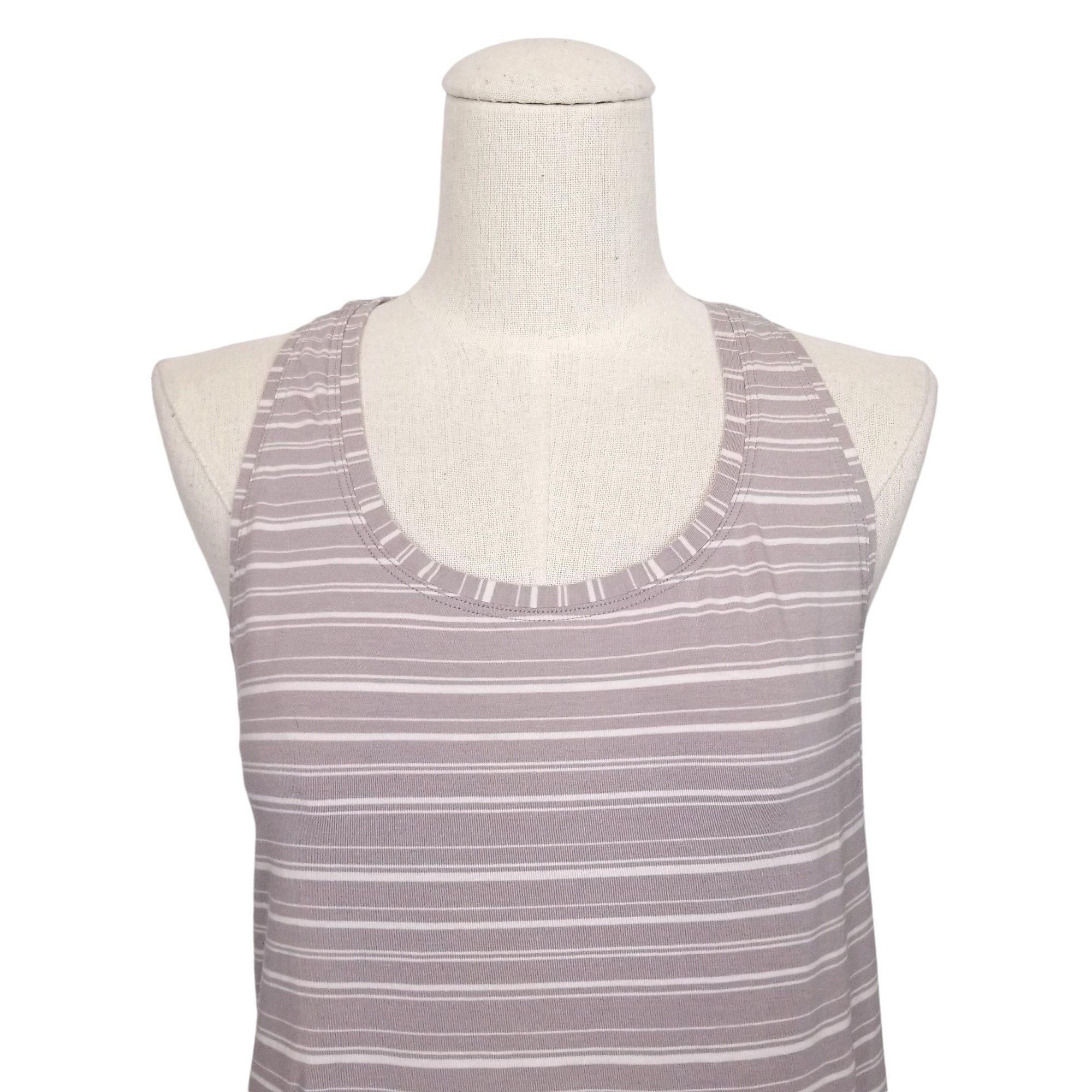 Lululemon Love Tank *Pleated Cut Back Size XS / US 0-2 / IT 36-38 - 2 Thumbnail