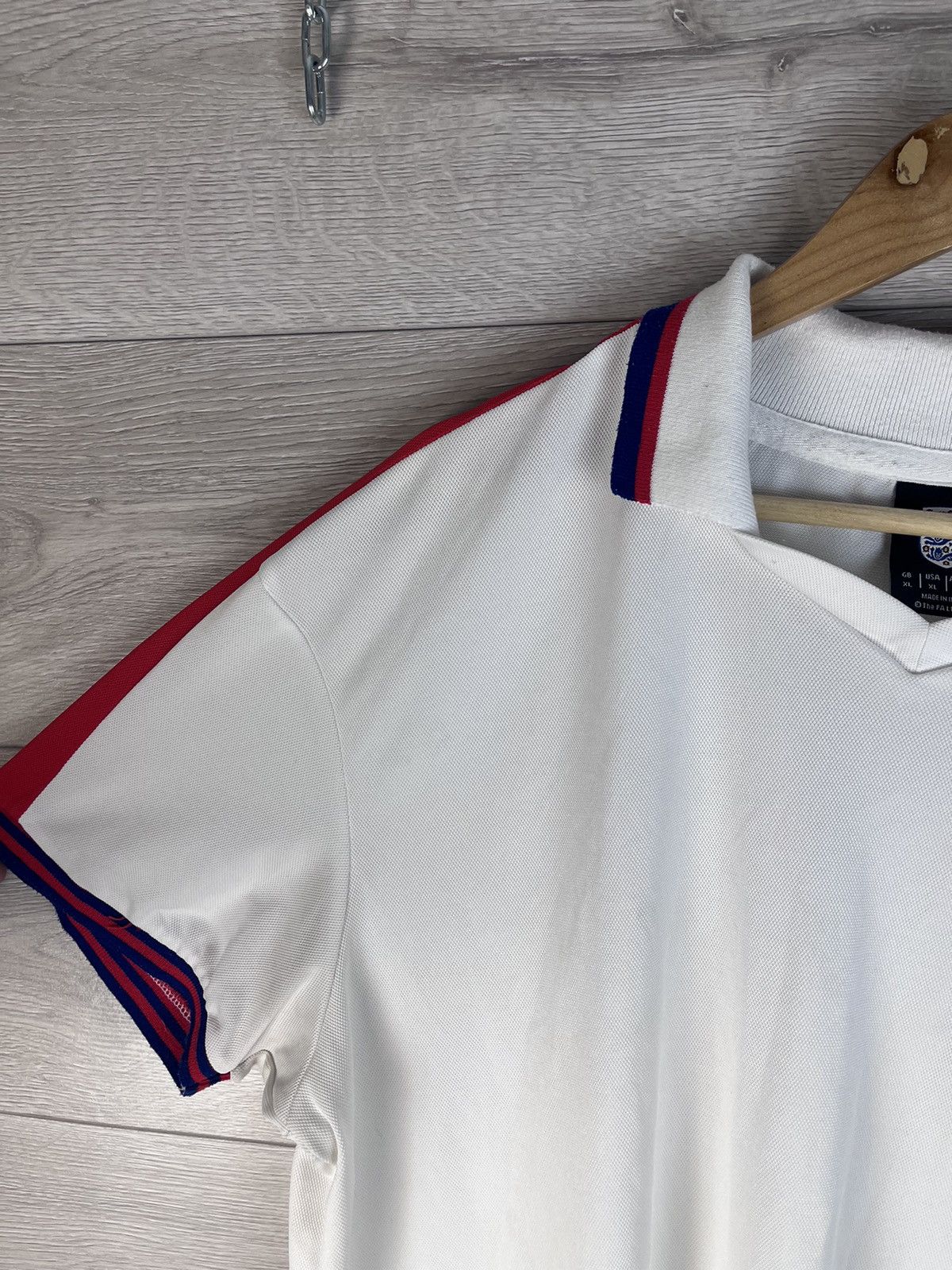 Other Mens soccer polo England size Xl Size US XL / EU 56 / 4 - 4 Thumbnail