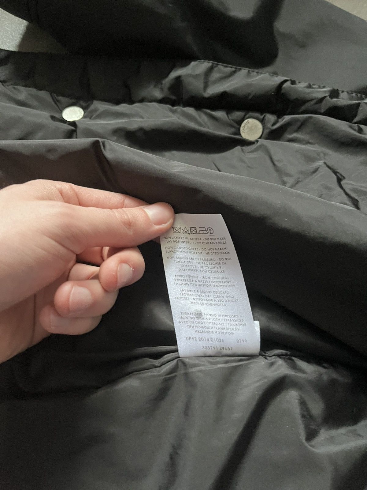 Gucci Gucci black technical windbreaker nylon jacket Size US M / EU 48-50 / 2 - 12 Thumbnail