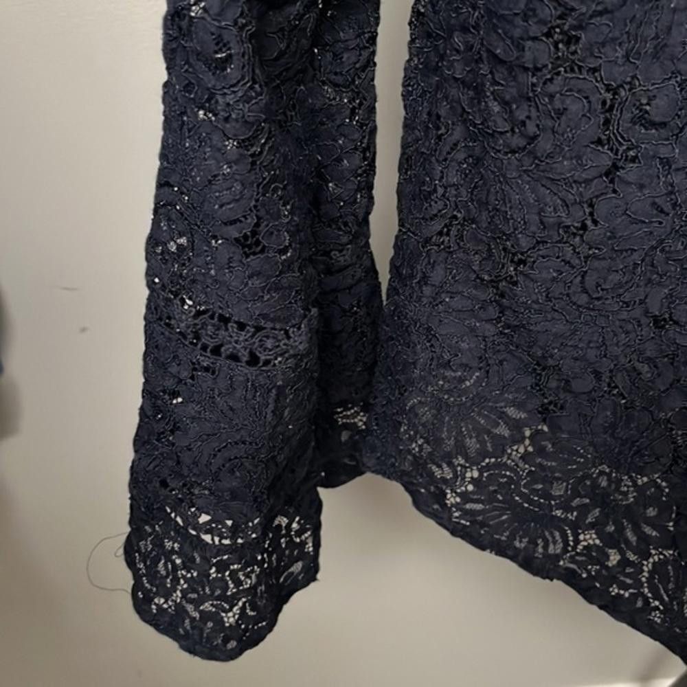 Designer Loft navy blue lace bell sleeve top Size XS / US 0-2 / IT 36-38 - 7 Thumbnail