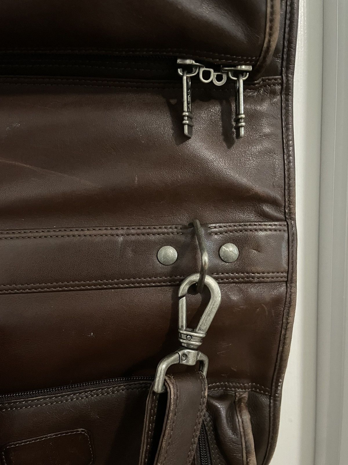 Tumi Tumi genuine leather full size garment traveler Size ONE SIZE - 4 Thumbnail