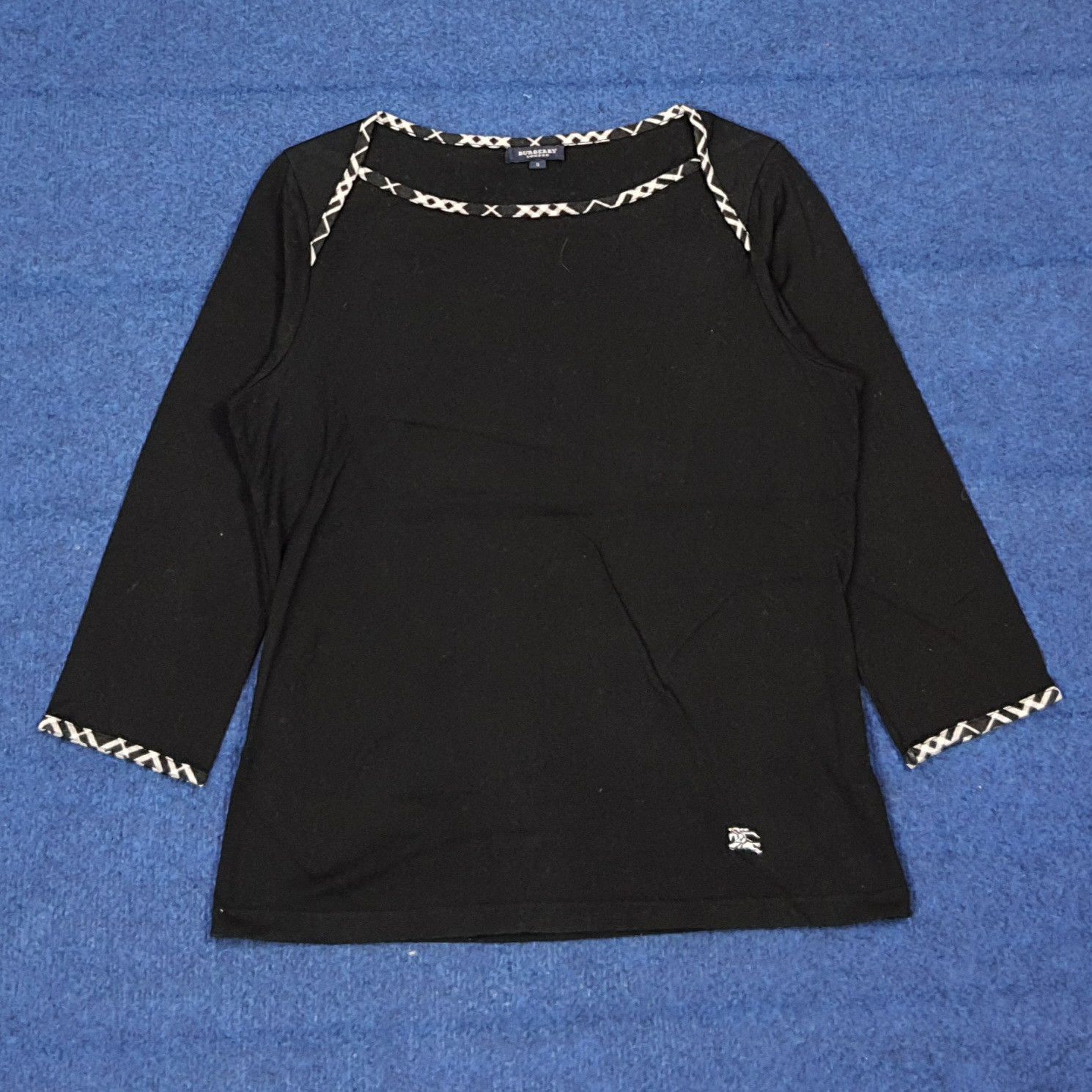 Burberry Burberry Black Boat Neck Top 3/4 Sleeve Custom Logo C276N46 Size S / US 4 / IT 40 - 1 Thumbnail