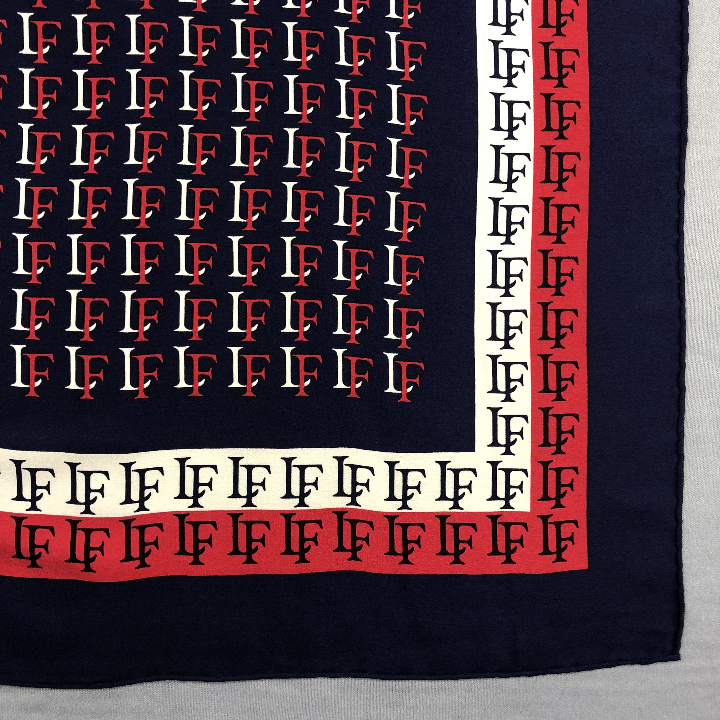 Louis Feraud Vintage Louis Feraud SILK Scarf Twill Stole Wraps Scarves Size ONE SIZE - 7 Thumbnail