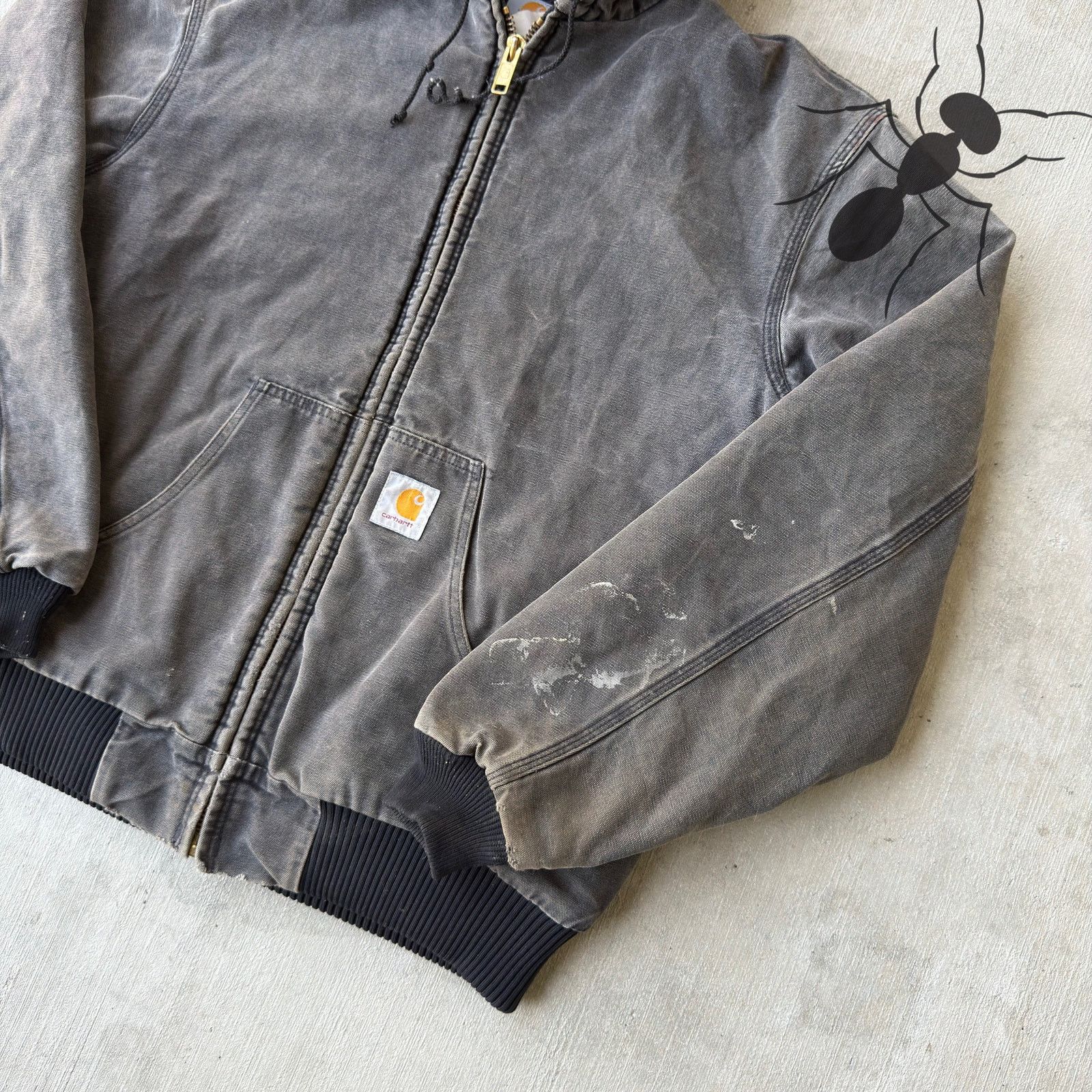 Carhartt × Vintage Vintage Y2K Carhartt faded black hooded work wear jacket Size US XL / EU 56 / 4 - 4 Thumbnail