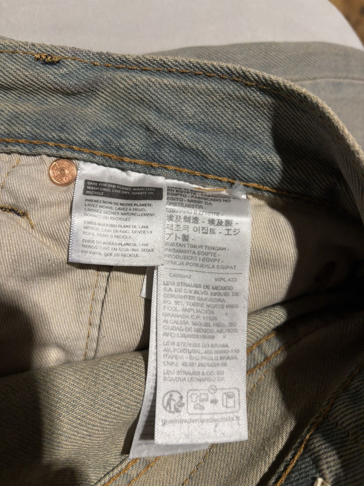 Levi's Levi's light wash 501 jeans Size 34 X 32 Size US 34 / EU 50 - 4 Thumbnail
