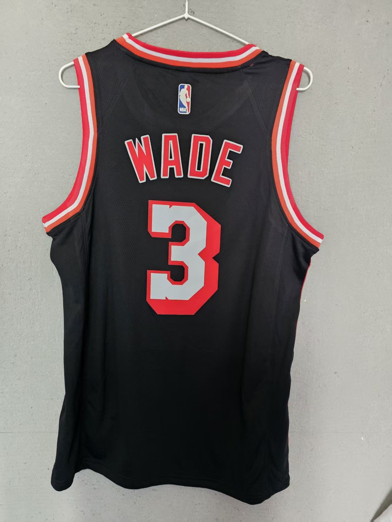 NBA Miami Heat #3 Dwyane Wade Jersey Size US M / EU 48-50 / 2 - 1 Thumbnail
