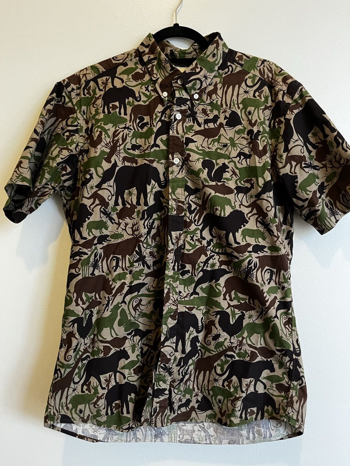 8.15 August Fifteenth × Vintage 8.15 Animal Camo button down short sleeve medium Size US M / EU 48-50 / 2 - 1 Thumbnail