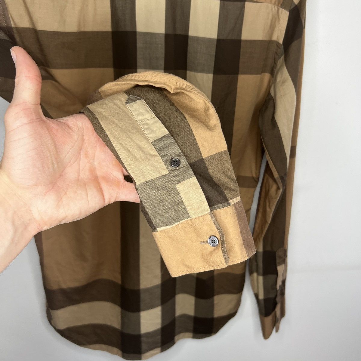 Burberry Burberry Nova Check Shirt Button Up Beige Size US S / EU 44-46 / 1 - 10 Thumbnail