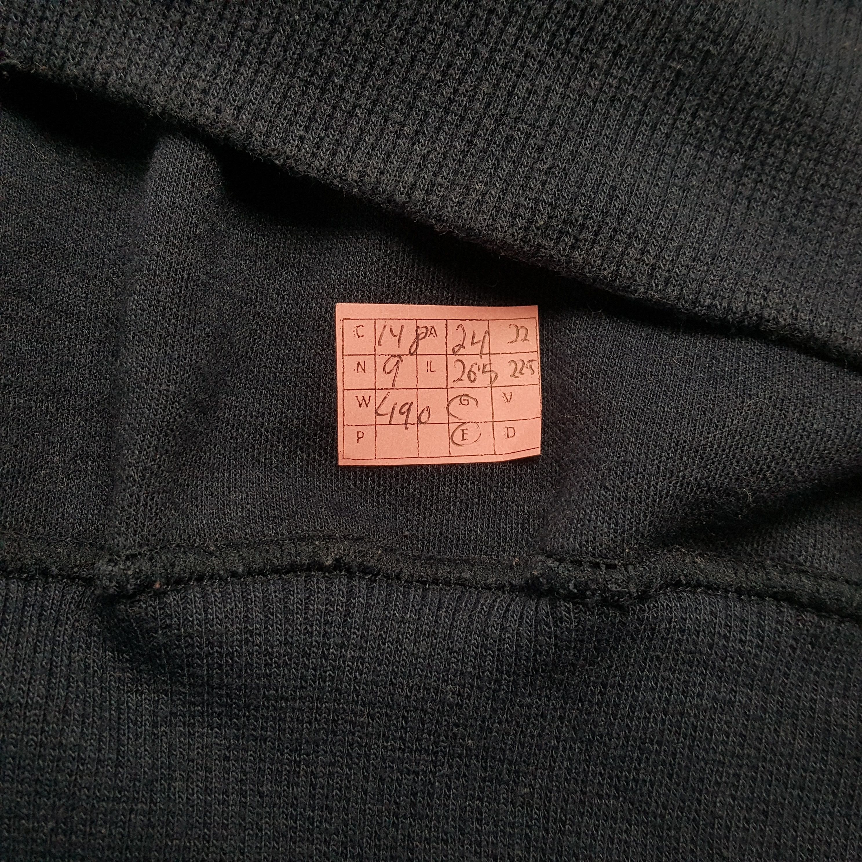 Vintage GIANNI VALENTINO ITALY Center Design Sweatshirt Size US L / EU 52-54 / 3 - 6 Thumbnail