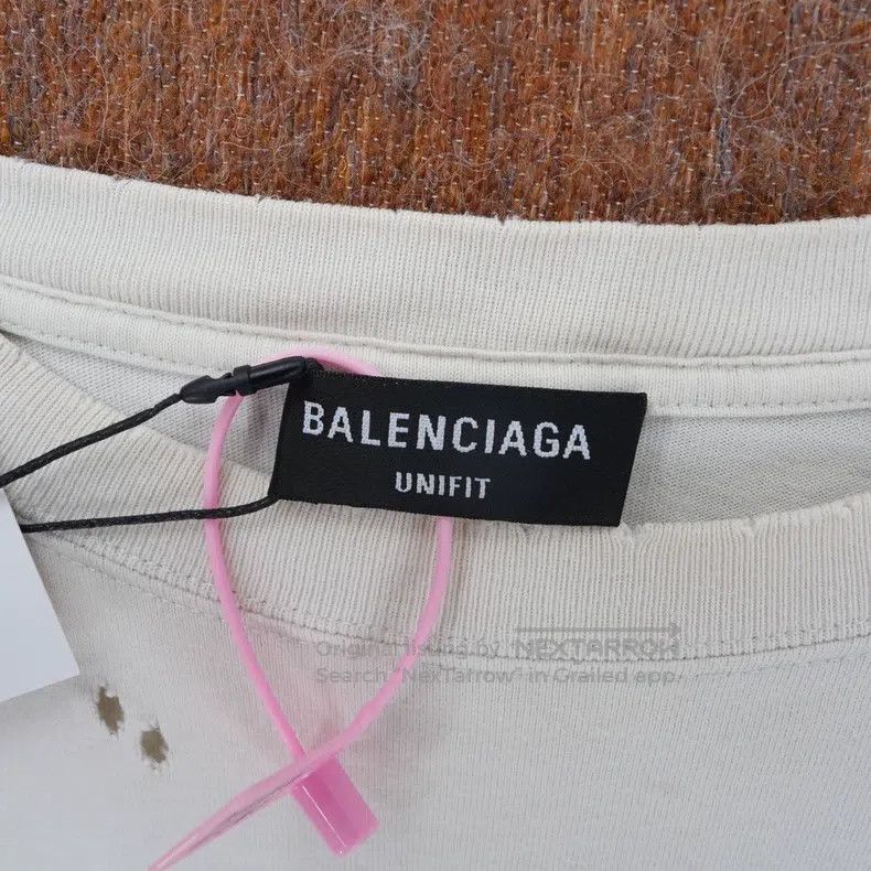 Balenciaga Balenciaga Text destroyed short-sleeve Size US S / EU 44-46 / 1 - 3 Thumbnail