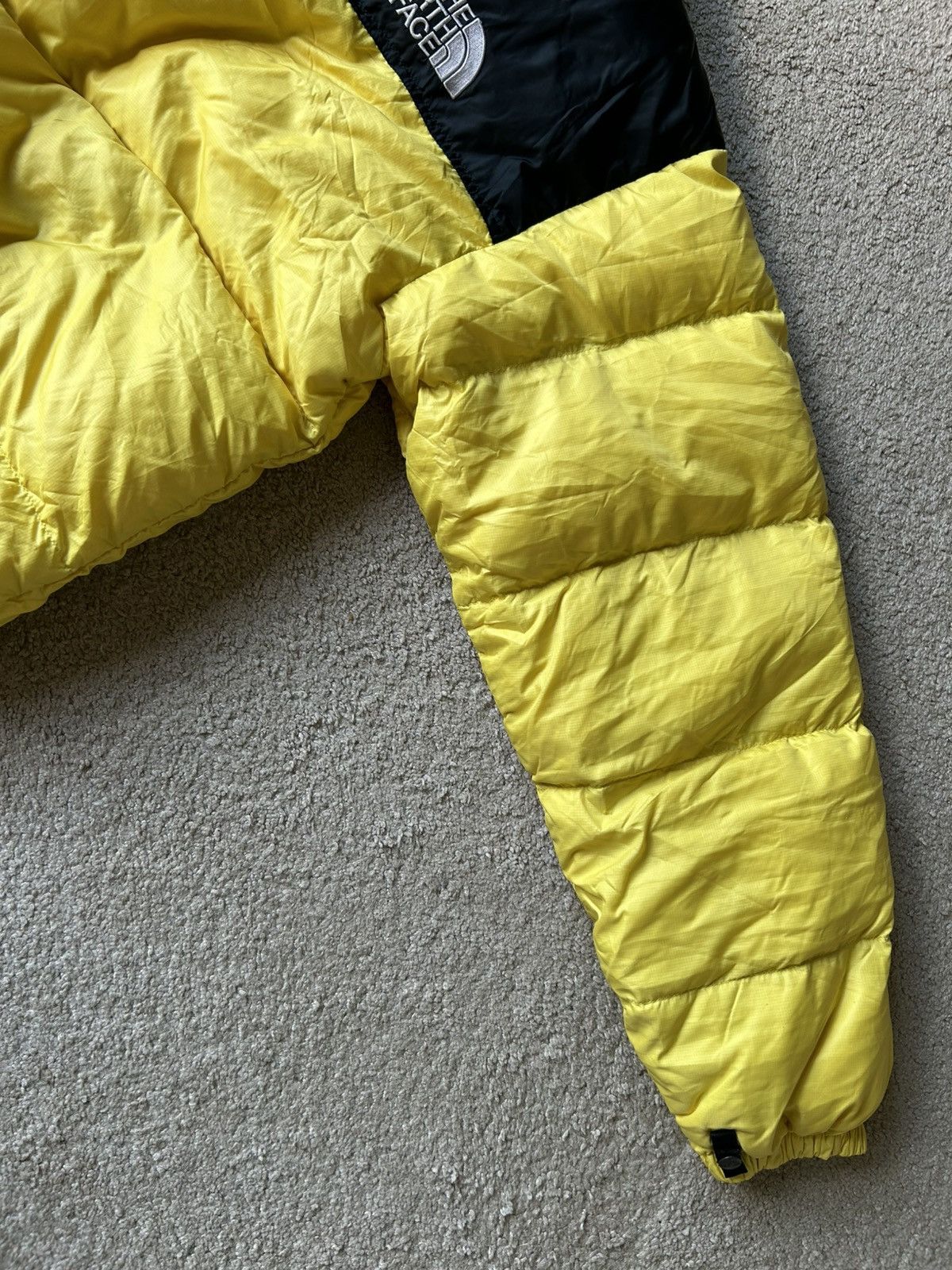The North Face North Face Yellow Black Puffer Jacket M Size US M / EU 48-50 / 2 - 8 Thumbnail