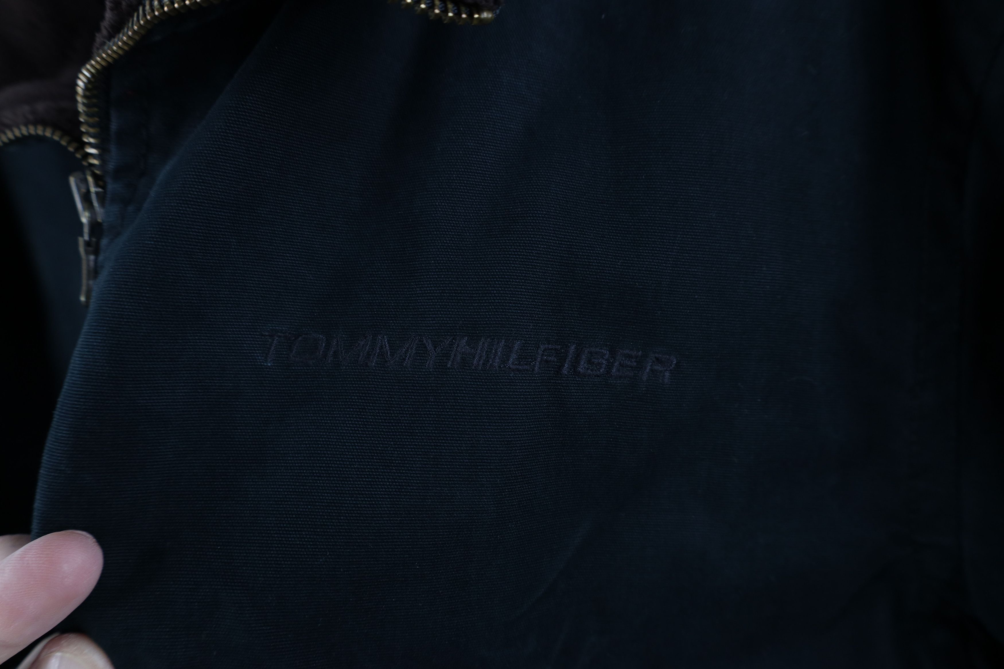 Tommy Hilfiger × Vintage Vintage Tommy Hilfiger Fleece Lined Canvas Jacket Black Size US L / EU 52-54 / 3 - 5 Thumbnail
