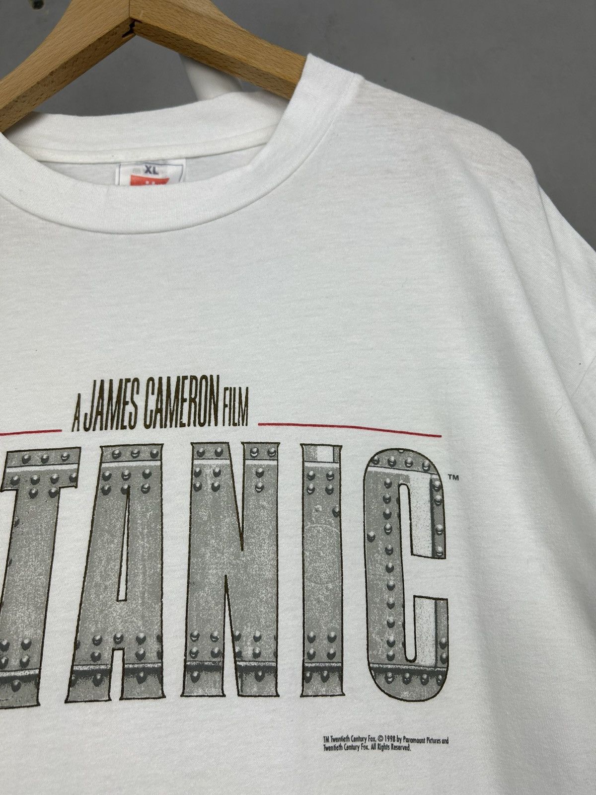 Vintage Vintage Titanic Movie T Shirt 1998 James Cameron Film Promo Size US XL / EU 56 / 4 - 6 Thumbnail
