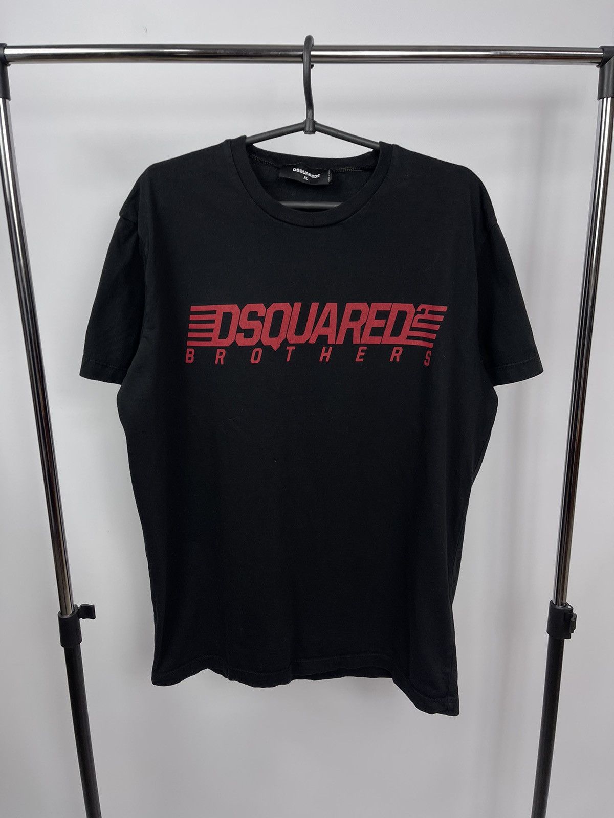 Dsquared2 Dsquared2 T-Shirt Size XL Black Central Logo Made in Romani Size US XL / EU 56 / 4 - 1 Thumbnail
