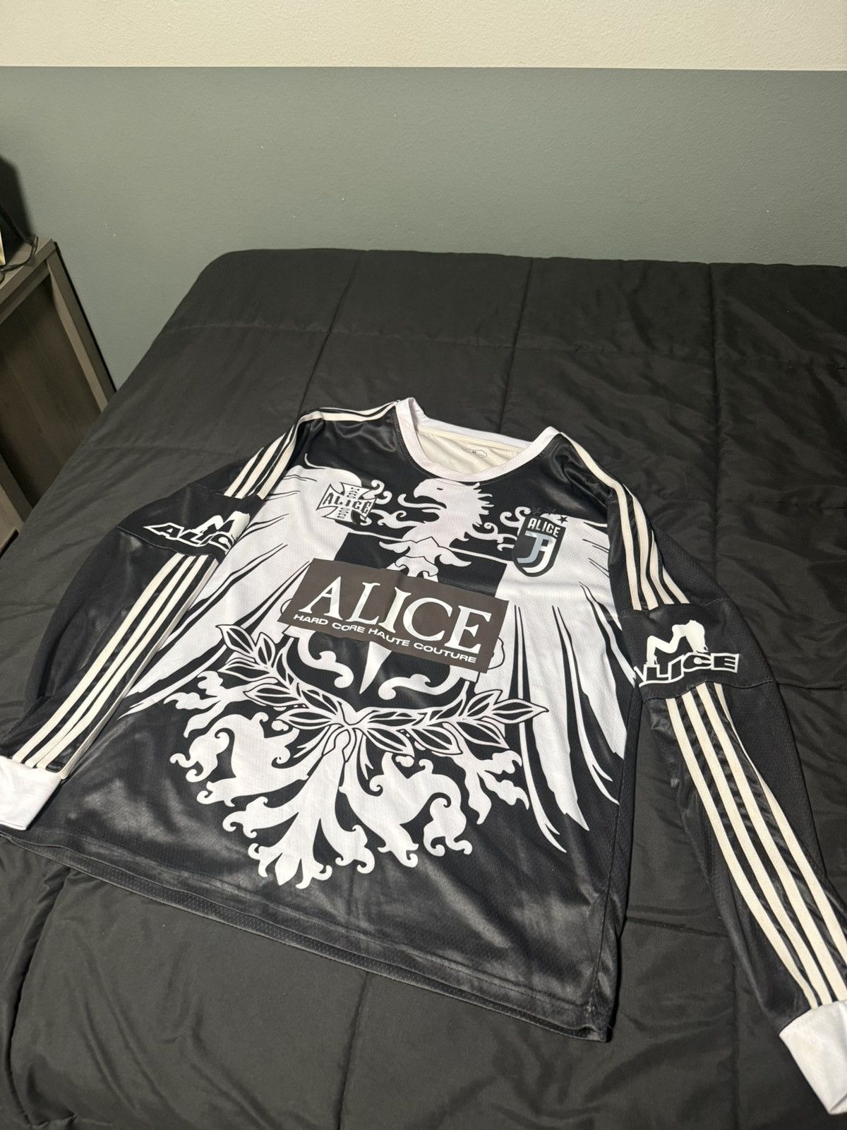 Alice Hollywood Alice hollywood soccer jersey Size US XL / EU 56 / 4 - 1 Thumbnail