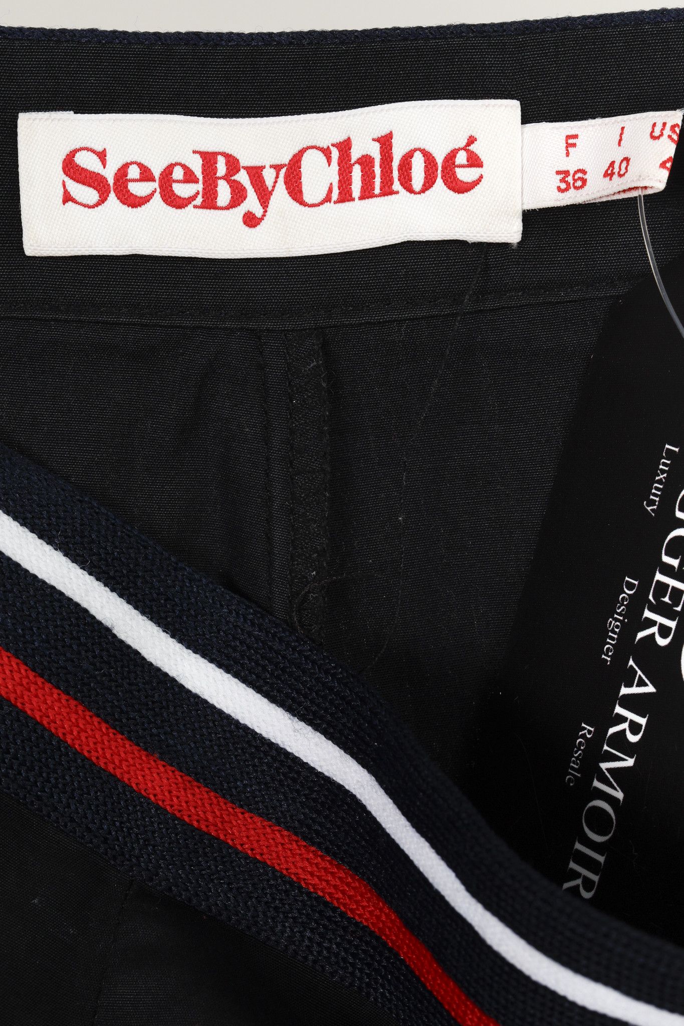 See by Chloe See by Chloe Resort 2015 Black Varsity Stripe Carrot Pants Size 27" / US 4 / IT 40 - 4 Thumbnail