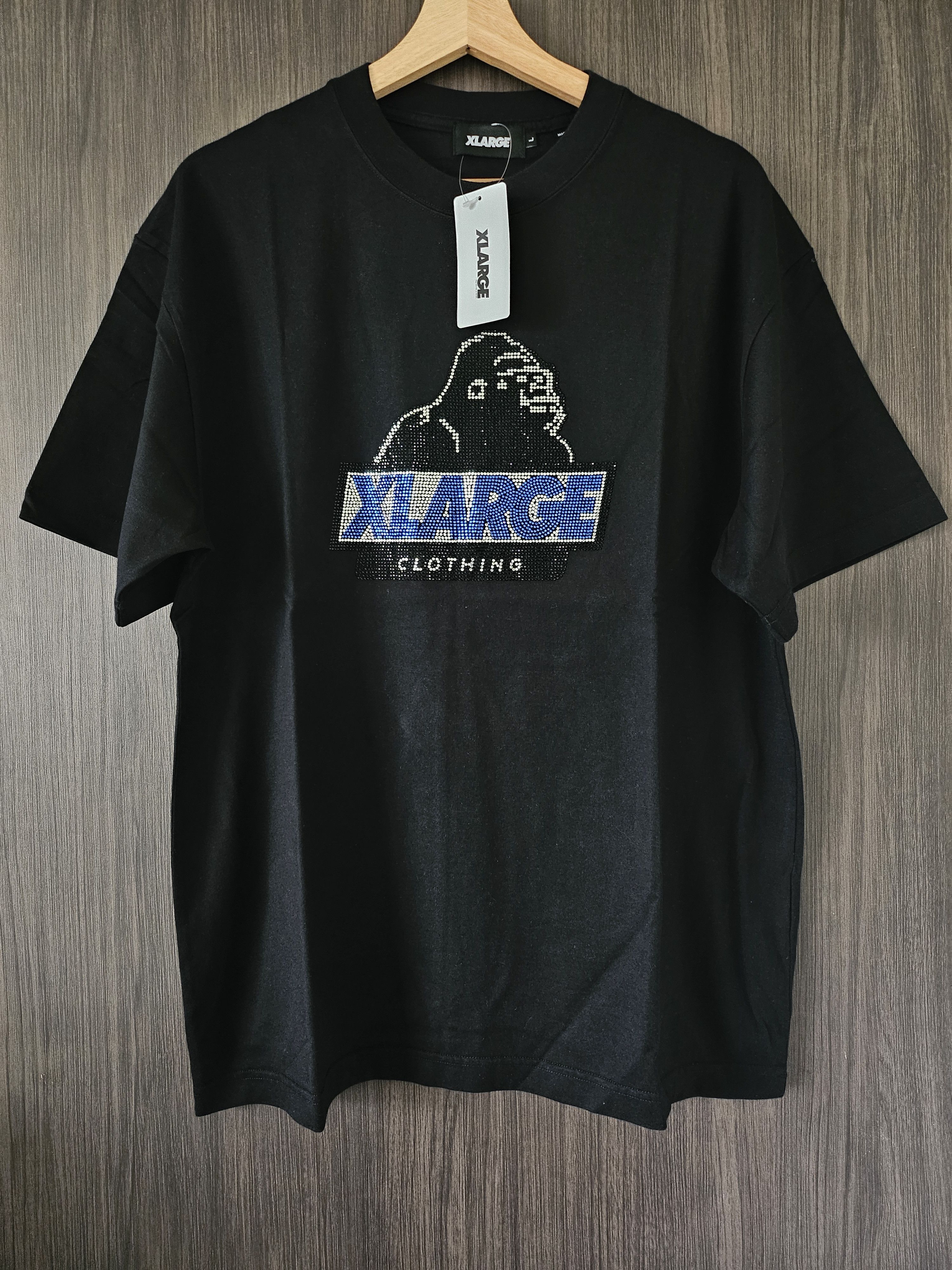 X-LARGE T-Shirt Xlarge Big Logo Rhine Stone Slanted Size US L / EU 52-54 / 3 - 1 Thumbnail