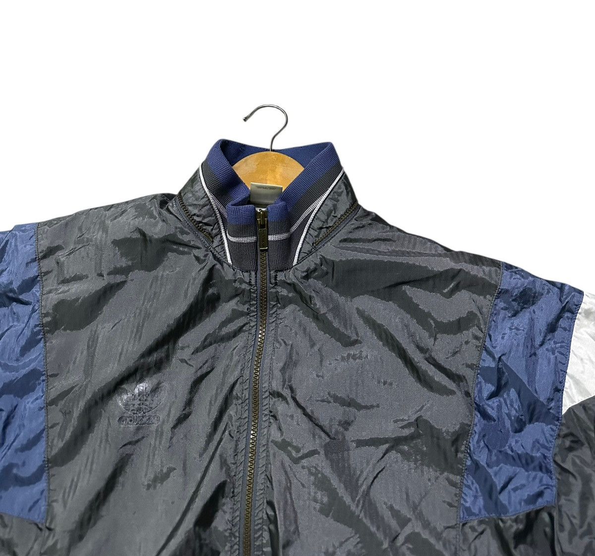 Adidas Vintage 90s Adidas windbreaker jacket Size US M / EU 48-50 / 2 - 3 Thumbnail